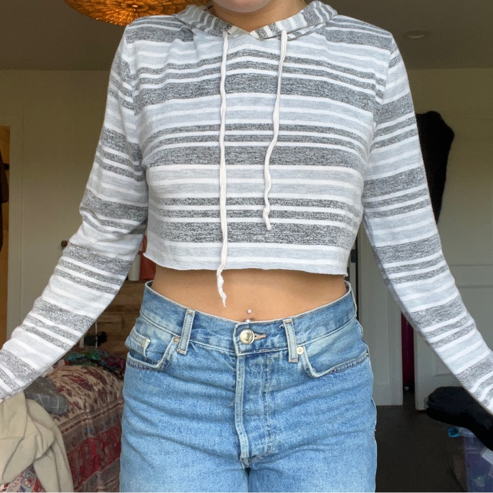 striped cropped hooded top